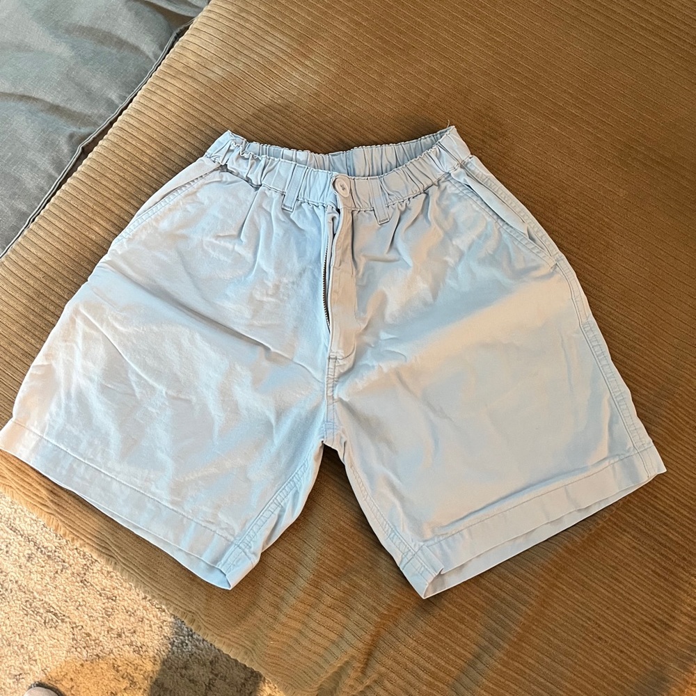 Mens chubbies light khaki shorts.